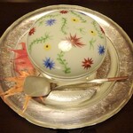 俵屋旅館 - 夕食：水物（洋梨甘味煮 ブルーベリー)