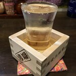 鞠子屋 - 千葉の酒「腰古井」500円也。
