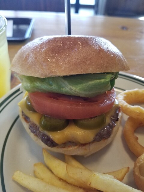 ザ バーガー スタンド ブブノワ The Burger Stand Bubnova 東山公園 ハンバーガー 食べログ