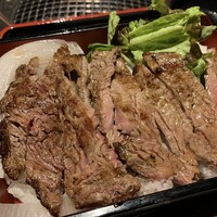 肉匠 牛虎 西中島店 - 