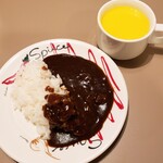 トマト&オニオン - カレーライスとスープも食べ放題