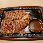 トマト&オニオン - 食べ放題のステーキ