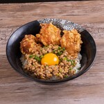 Sapporo Zangi Hompo - ザンギ月見納豆丼　660円(税込)