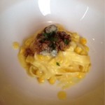 クッチーナ イタリアーナ ガッルーラ - タリアテッレ・愛知産とうもろこし“ピーターコーン”のピュウレと鴨もも肉のラグーとゴルゴンゾーラ添え