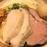 麺屋一燈 - 塩汁なし鶏白湯そば