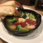 旬菜バール リカリカーレ - 本日のアヒージョ