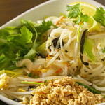 Thai Yakisoba (stir-fried noodles)
