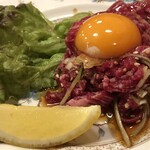 東海苑 - ユッケ