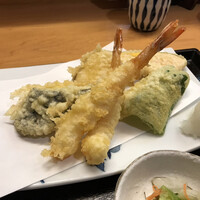 草庵 - サクッと揚がっています