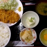 月のうさぎ - チキンカツ定食　2012/05