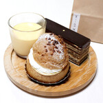 菓子と珈琲 暖 - シュークリーム、プリン、オペラ