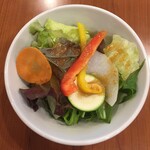 Cafe Restaurant Piccolo - サラダ