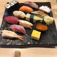 豊鮨 - 1000円寿司ランチ