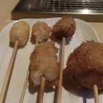 Kushiya Monogatari - ハッシュドポテト・もちチーズドーナツ・烏賊・胸肉・ハンバーグ