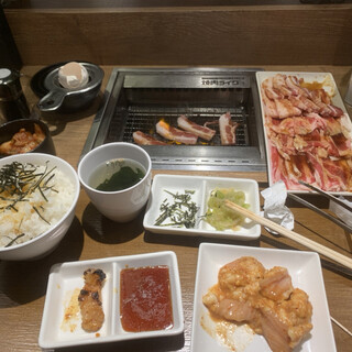 町田でランチに使える焼肉 ランキング 食べログ