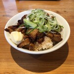 こだわり麺工房たご - チャーシュー丼(ランチ) 200円