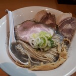麺堂 稲葉 - ママカリ煮干しそば柔らか煮豚チャーシュー入り950円