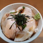 麺堂 稲葉 - 鶏ロース丼250円