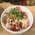 百年本舗 - 肉マヨ丼 250円