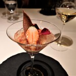 アピシウス - エメラ（泡）とグラスデザート