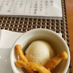 Soba Dining 蕎花 - 豆乳アイスとそばかりんとう