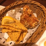 銀座ライオン - かなり食べてから気付いたフライドチキン