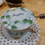 トゥ・ラ・ジョア - 