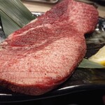 0秒レモンサワー 仙台ホルモン焼肉酒場 ときわ亭 - はみでる牛たんステーキ