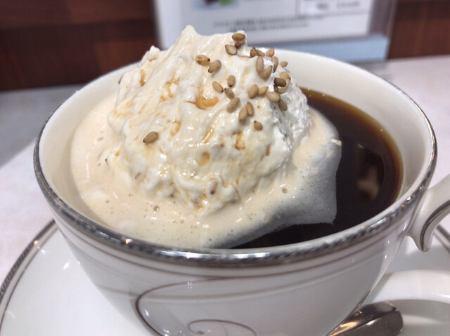 Uccカフェメルカード 熊本鶴屋店 Ucc Cafe Mercado 水道町 コーヒー専門店 食べログ