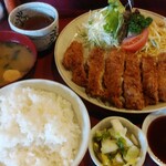 Minou - チキンカツ定食
