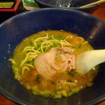 麺処 にぼし香 - スープ投入