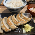 肉汁餃子のダンダダン - 