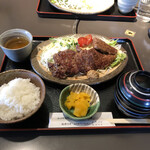 レストラン 牛石 - ステーキ定食です