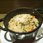 シャテーニュ - 牡蠣と野菜の炊き込みご飯