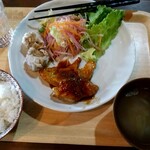 あいな茶屋 - 鶏肉のコッテリランチ