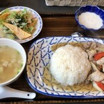タイ料理 ピピアイランド - 「日替わりランチ」(890円)
