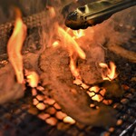 [Yamato City B-class gourmet champion! 】Sagami pork Bincho charcoal grilled over open flame