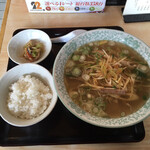 いさご食堂 - ねぎラーメンに半ライス