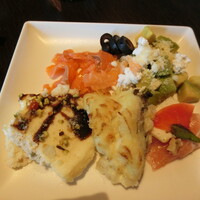 DINING & BAR TABLE 9 TOKYO - 