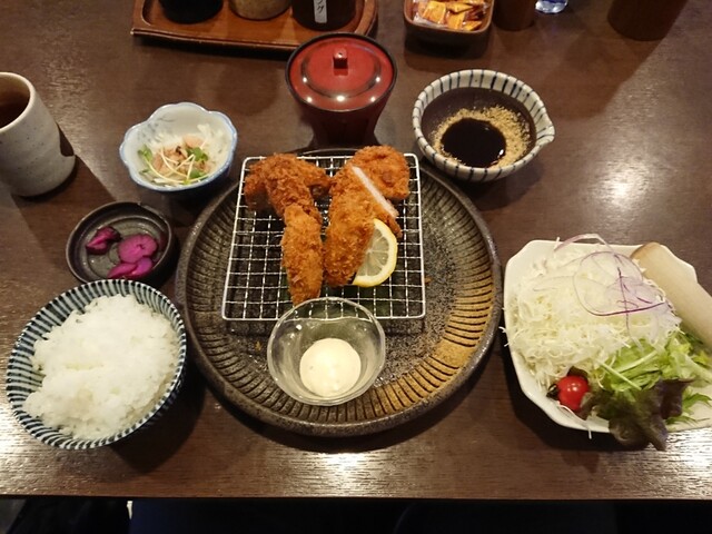 ローン 鷹野橋 とんかつ 食べログ