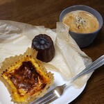 カフェ+スタジオ フラット - 