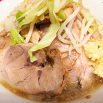 ラーメン二郎 - 豚