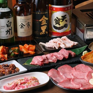 A restaurant where you can enjoy a variety of dishes and drinks, focusing on domestic Japanese black beef.