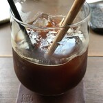 カフェ ケシパール - アイスココナッツアメリカーノ