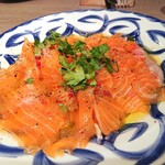 キッチンリブス - 新鮮なサーモン