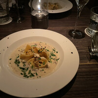 grigio la tavola - 