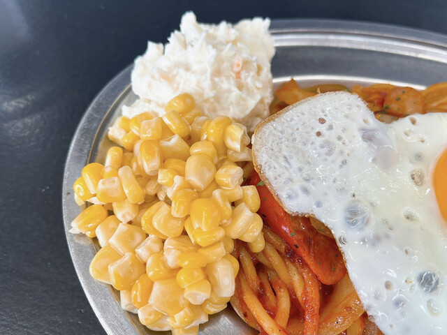 ナポリタンと カレーは飲み物 甲府店 旧店名 カレーは飲み物 国母 カレー その他 食べログ ナポリタンと カレーは飲み物 甲府店 旧店名 カレーは飲み物 国母 カレー その他 食べログ