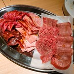 和牛放題の殿堂 秋葉原 肉屋横丁 焼肉 - 