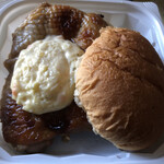 エブリィビッグデー - 料理写真:2020/12/24
プレジデント照焼チキンバーガー 215円
こだわりバンズのチーズバーガー 124円