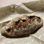 パンやきどころ RIKI - 柚子、和栗、大納言の天然酵母 ¥250+税